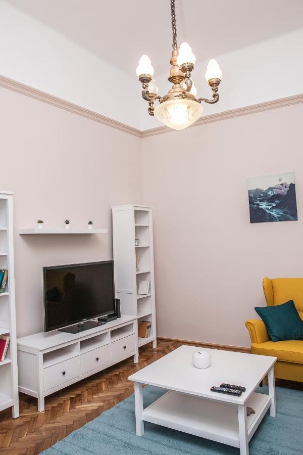 Fullmoon Apartments 1 Szegedin Exterior foto